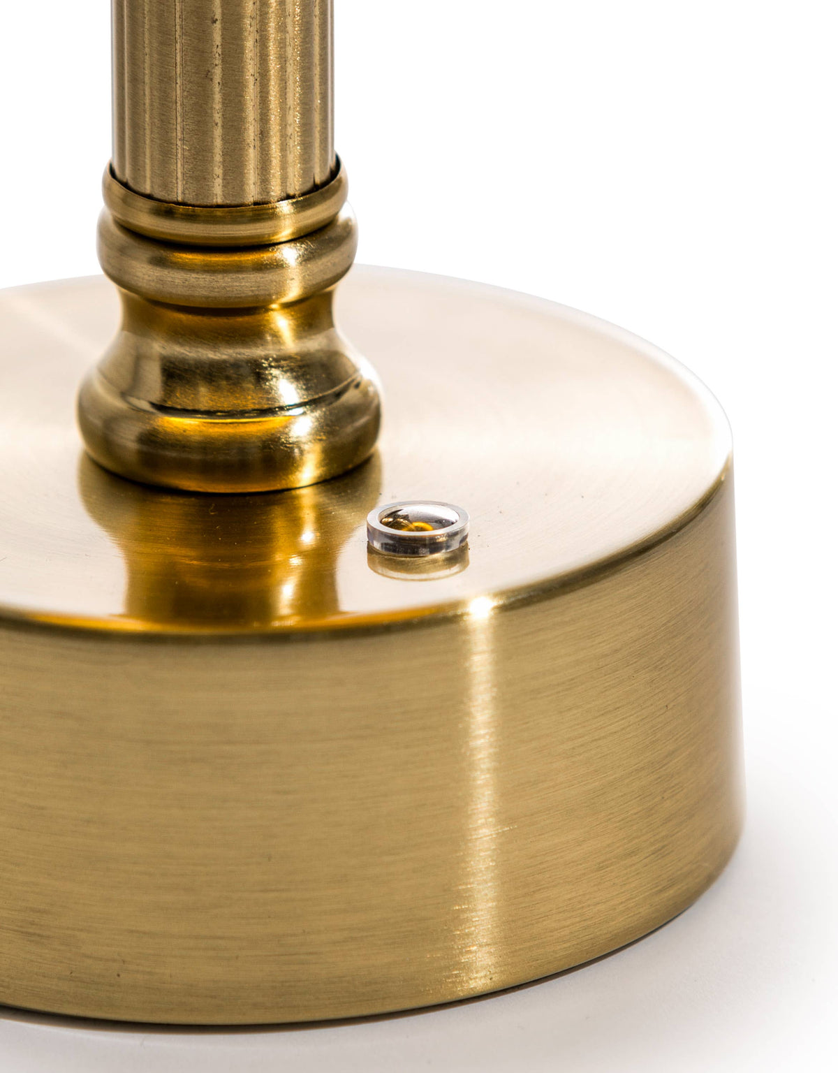 Oppladbar Bordlampe i Messing med Sort Skjerm