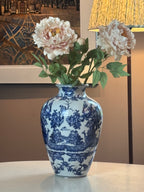 Keramisk vase med tropiske fugler