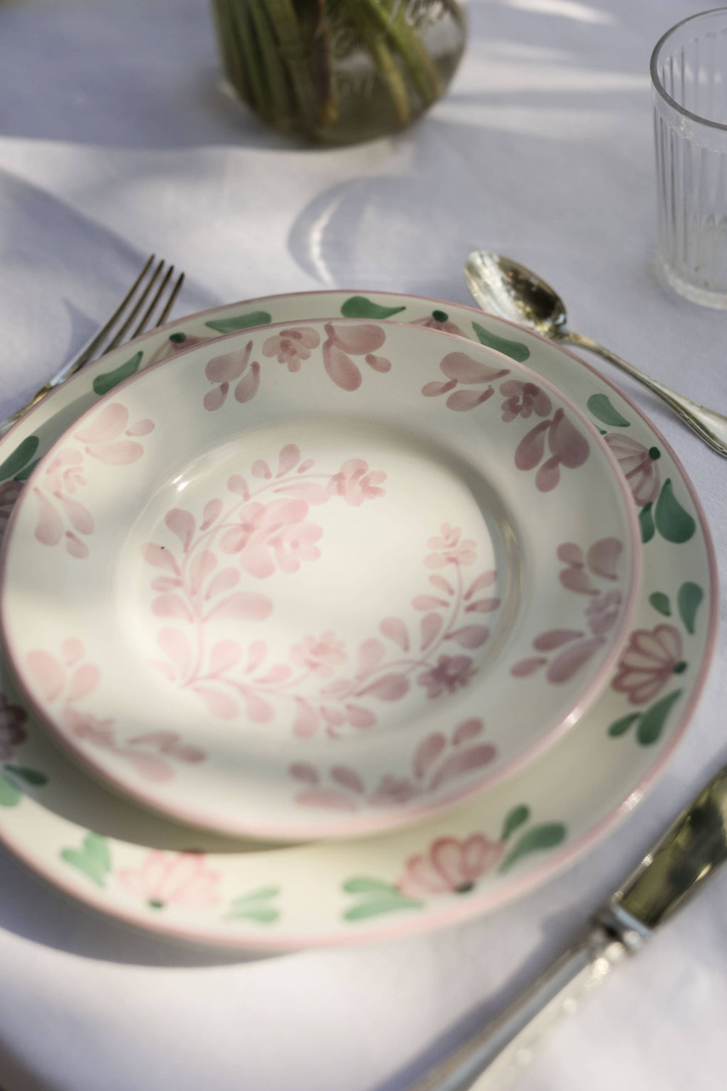 Keramikktallerken med rosa blomster - Grazia