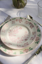 Keramikktallerken med rosa blomster - Grazia